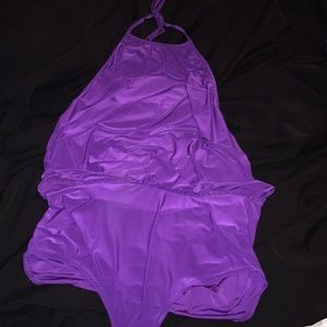 Tank top with snap bottom